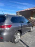 2016 Nissan Pathfinder Platinum FWD 73,000 mi