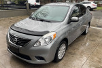 2013 Nissan Versa 117,000 mi