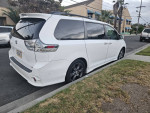 2015 Toyota Sienna SE 8-Passenger FWD 121,000 mi