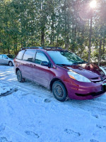 2009 Toyota Sienna LE 7-Passenger FWD 78,000 mi