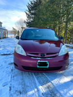 2009 Toyota Sienna LE 7-Passenger FWD 78,000 mi
