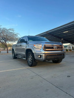 2015 Toyota Tundra SR5 4WD  65,000 mi