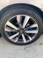 2020 Nissan Versa SR FWD 124,000 mi