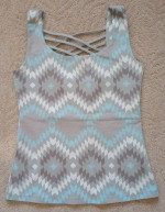 Synergy Organic Cotton Ikat Criss Cross Tank Top Women's Size Small