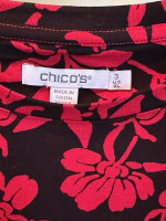 * Pretty Red/Black Floral Ruched Sleeve Top * New - Chico's Boutique