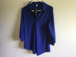 Newchoice Women's Collared V Neck 3/4 Sleeve Top - NEW - Medium