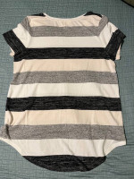 Women's Short Sleeved Top (L)