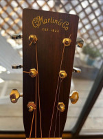 Acoustic Guitar.