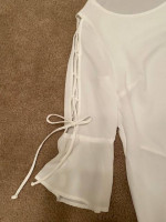 Women's top size small (NEW)