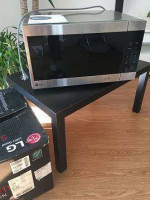Microwave LG 81