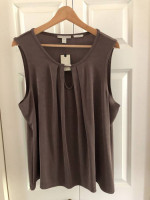 Ladies Dana Buchman Sleeveless Top