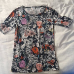 Womens casual top XS