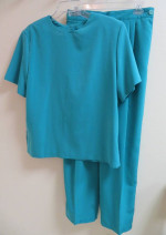 Ladies Size Large Pants & Top