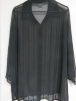 Avenue Black Top With Sequins