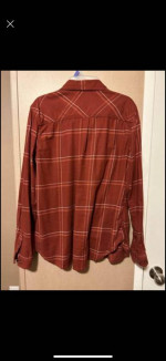 Ladies Carhartt Loose Fit Button Up Top
