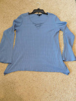 Ladies Long Sleeved Top