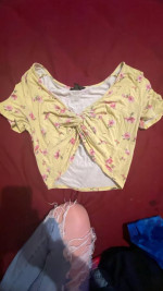 Yellow flower print crop top.
