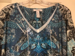 Ladies blue paisley sequin v-neck top 3X NWT