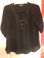 Ladies black v-neck bling top 1X NWT
