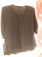 Ladies black v-neck bling top 1X NWT