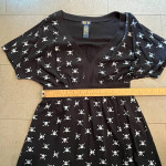 Dex Black Tunic top with skulls pattern - Size Medium