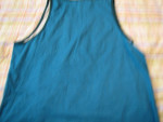 Adult Medium Aero Tank Top - Lot #238B - socmom