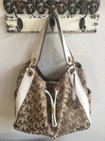 Michael Kors MK Signature Logo Ludlow Purse / Handbag / Shoulder Bag