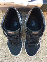VANS Men Size 12 SK8-Hi Reissue NINTENDO CONTROLLER in original box gently used