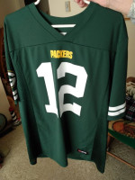 COLLECTIBLE OFFICIAL GREEN BAY PACKERS JERSEY