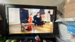VIZIO 32” 3D 1080P TV +Roku Streambar 9102 4K HDR Media Streamer