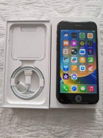 Unlocked Iphone SE 3rd generation