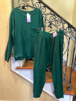 * Soft emerald green Lounge Set/Pjs * NEW - Ladies' Size L/XL