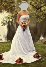 WEDDING GOWN DRESS - PROFESSIONALLY CLEANED PRESERVED, APPROX. SIZE: 4