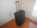 Samsonite 26" Rolling Luggage/Suitcase with Telescoping Handle - Two