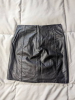 Forever 21 Black Pleather Leather-Like Mini Skirt Women's Size Small