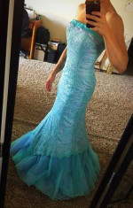 Le Gala by Mon Cheri Blue/Lavender Lacy Mermaid Formal Prom Dress Sz 2