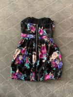 Dresses Sz 10 / L