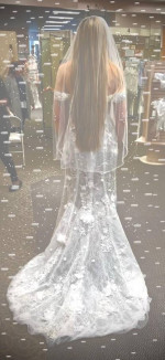 Elegant Off The Shoulder Brand New Wedding Dress/Make Offer