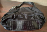 Lady' purses: Gucci, Michael Kors, Prada