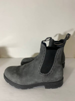 Blundstone #1630 (womens 9)