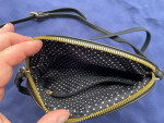 Woman's cross-body purse black