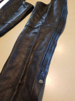 Men's Leather Chaps Size Large (32Inseam) IN STEP LEATHER - New
