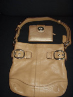 Coach "SOHO" Leather Crossbody Shoulder Bag w/Wallet - NEW NEVER USED