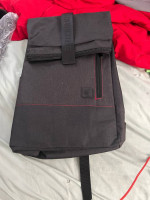 Unique Chipote bag l Brand New | Black/Grey | 2 Open pockets | 1 main pocket | F