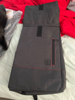 Unique Chipote bag l Brand New | Black/Grey | 2 Open pockets | 1 main pocket | F
