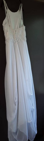 Bonny Sleeveless Wedding Dress - Sz 10