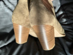 Faux suede-like green booties - size 8