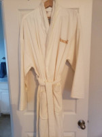 Luxury Bath Robes from Harrah's Casino-Never Worn Clothing