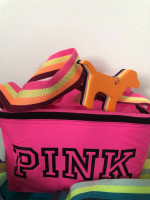 Victoria’s Secret PINK Insulated Cooler Lunch Bags w/Dog Key Chain