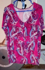 BN! ¢R😃£+ & B@RR😃W 3XL Women's Maroon Red W/Swirls Top
